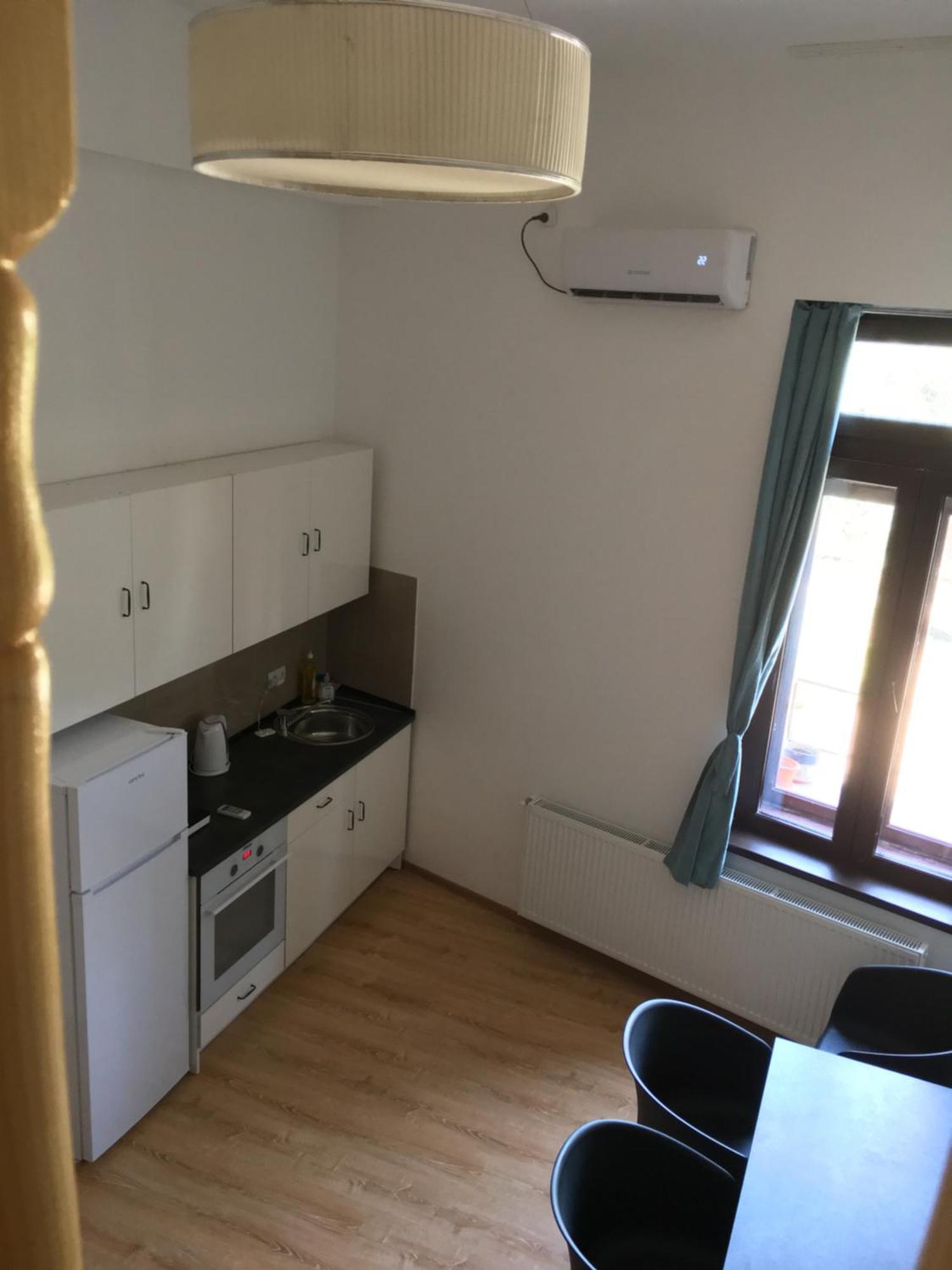Old Town - Ultra Central Apartment Bucharest Room photo